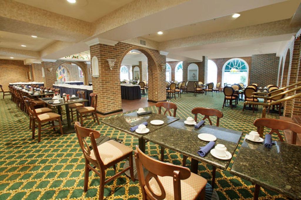 Williamsburg Hospitality House Ξενοδοχείο Εστιατόριο φωτογραφία